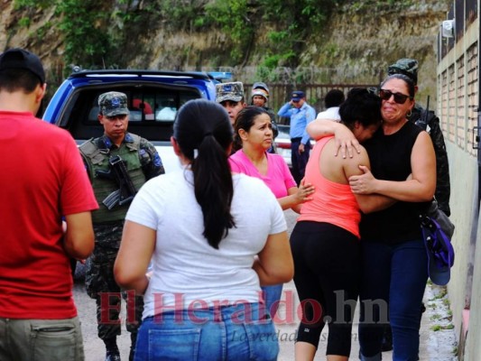 FOTOS: Misterio rodea muerte de joven hallado dentro de su carro en Loarque