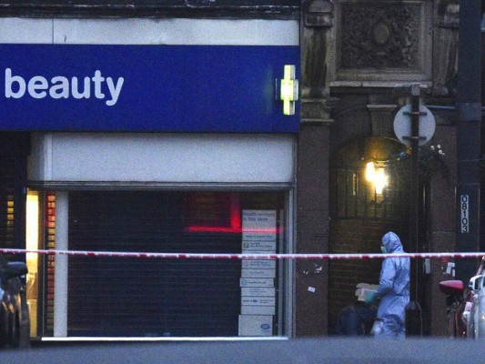 De 'naturaleza islamista' y con una bomba 'falsa': Detalles del ataque en Londres