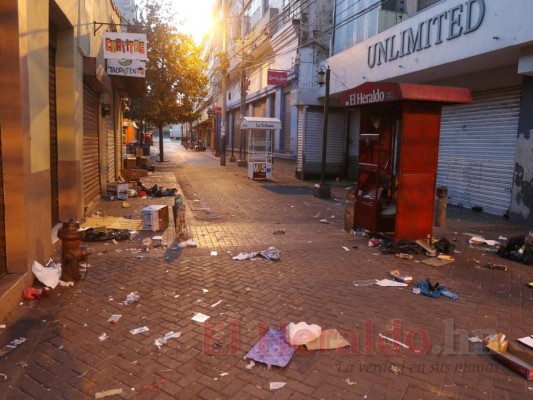 ¡Seamos más limpios! Capitalinos reciben el 2020 con la ciudad inundada de basura