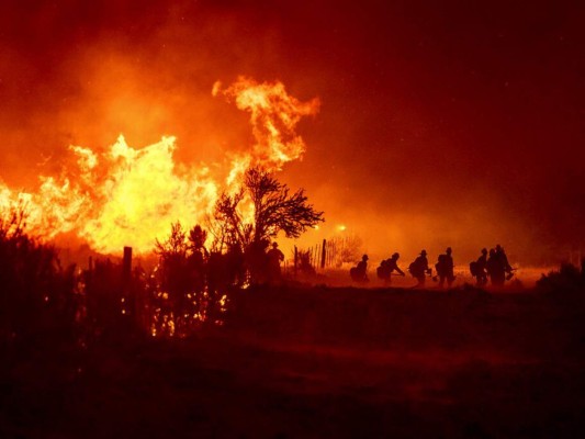 Impactantes imágenes de los incendios que consumen California