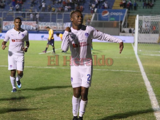 Así celebró Kevin Álvarez el gol que le dio ventaja al Olimpia ante Honduras Progreso