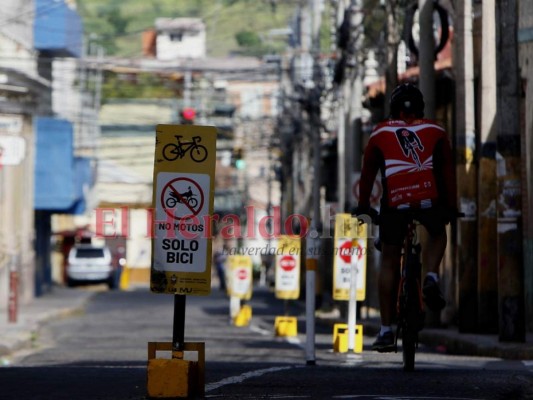 FOTOS: Restricciones por la pandemia dejan silencio y quietud en Tegucigalpa