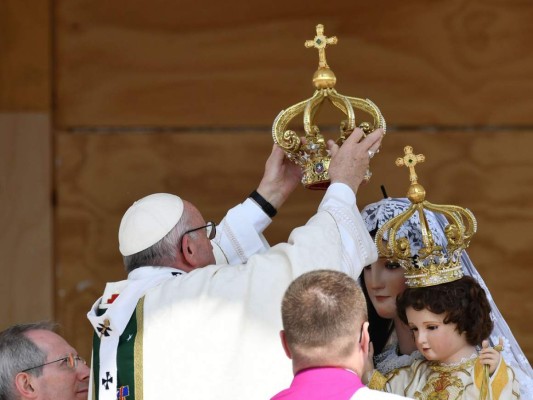 Así fue la multitudinaria misa que ofreció el Papa Francisco en el parque O'Higgins de Chile