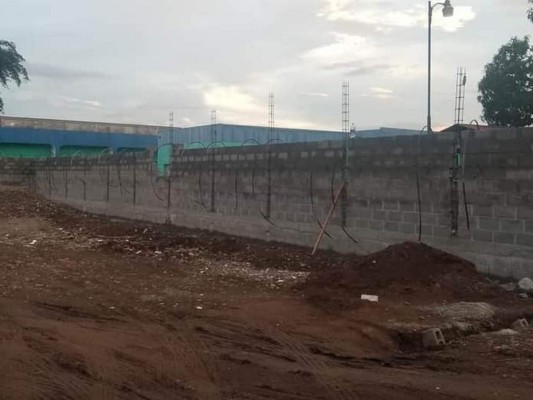 FOTOS: Así lucirá la sala covid que Olanchito construye con fondos del pueblo