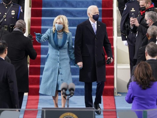 Elegante y clásica: el glamour de Jill Biden en la investidura presidencial