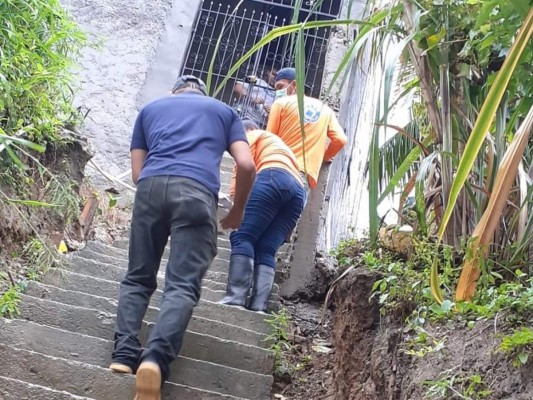 Alerta amarilla: Lluvias provocan primeros daños en Honduras (FOTOS)