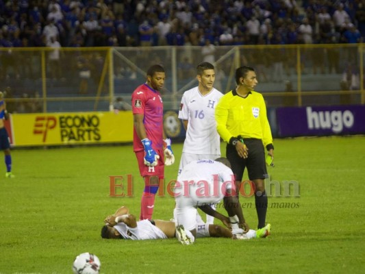 Lo que no se miró en TV: desesperación y regaños de Coito, el regreso de Choco y el apagón en El Salvador vs. Honduras