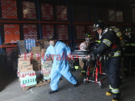 FOTOS: Pérdidas millonarias deja fuerte incendio en bodegas de Tegucigalpa