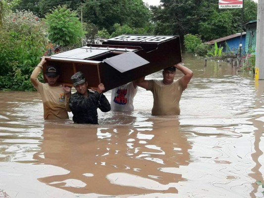 Honduras con el agua hasta el cuello por fuertes lluvias