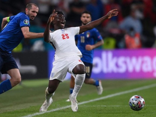 La celebración italiana, la decepción inglesa e invitados de lujo en Wembley: la final de la Euro en imágenes