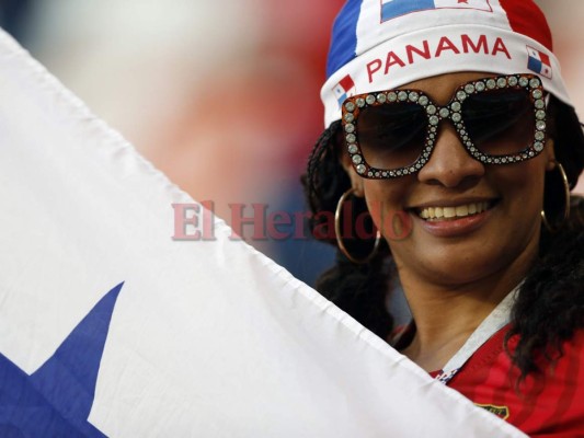 Bellas panameñas llegaron al Saransk Arena para el duelo entre Panamá y Túnez