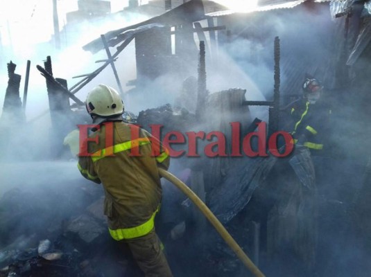 Las imágenes que dejó el incendio en los mercados de Comayagüela