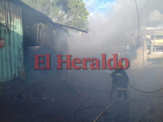 Las imágenes que dejó el incendio en los mercados de Comayagüela