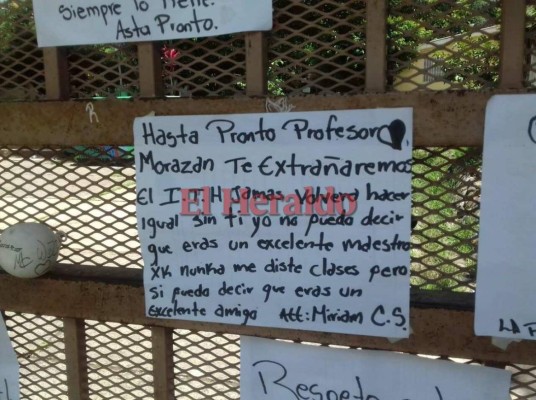 FOTOS: En paredes plasman el amor que sentían por maestro asesinado en el Técnico Honduras