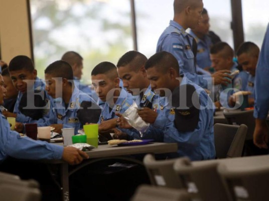 Así es el día a día de los futuros policías de Honduras  