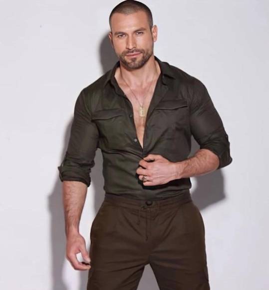 Estas son las fotos más sexis de Rafael Amaya a sus 45 años