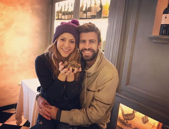 Las teorías que afirman que con “Te felicito” Shakira anunciaba infidelidad de Piqué