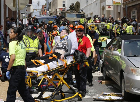 Las fotos más impactantes que dejó el ataque racista en Charlottesville, Virginia, Estados Unidos