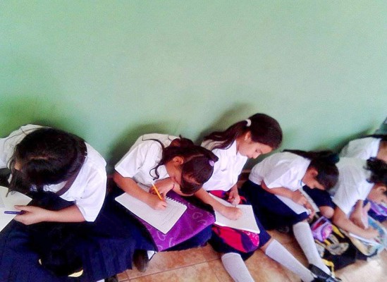 Así iniciaron clases estos niños hondureños