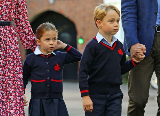 FOTOS: Así fue el primer día de clases de la princesa Charlotte