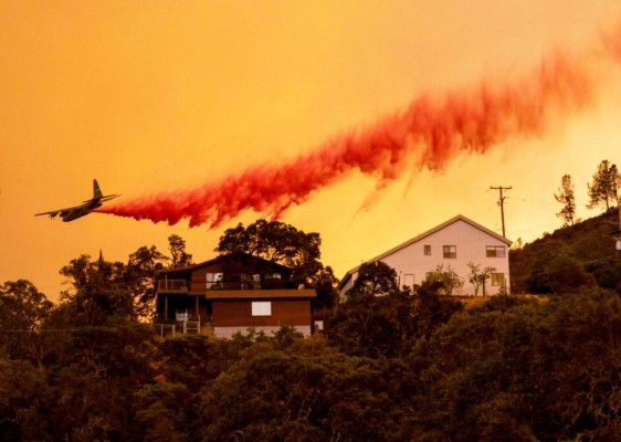 Impactantes imágenes de la emergencia por incendios en California