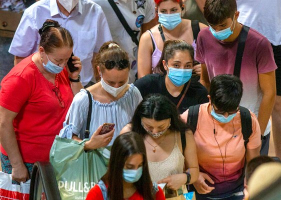 Temor y resignación en Madrid por segunda ola aguda de covid-19 (FOTOS)  