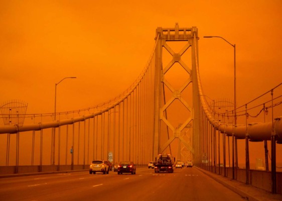 Apocalípticas imágenes que dejan los infernales incendios en San Francisco  