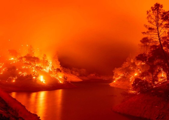 Impactantes imágenes de la emergencia por incendios en California