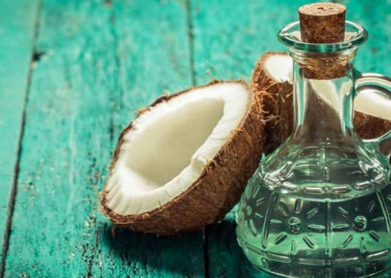 Los beneficios del aceite de coco que no debes desaprovechar