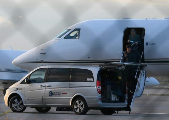 'No sé nada': el aterrizaje del papá de Messi en Barcelona (FOTOS)  