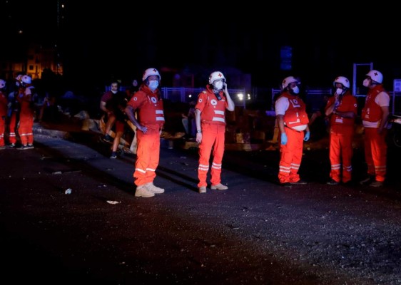 Explosión en Beirut desata violentas protestas y dimisiones de la clase política (FOTOS)  