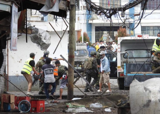 Las desoladoras imágenes que dejó doble atentado en Filipinas   