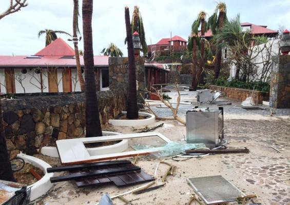 Las imágenes de una Florida azotada por el huracán Irma; ya son tres muertos