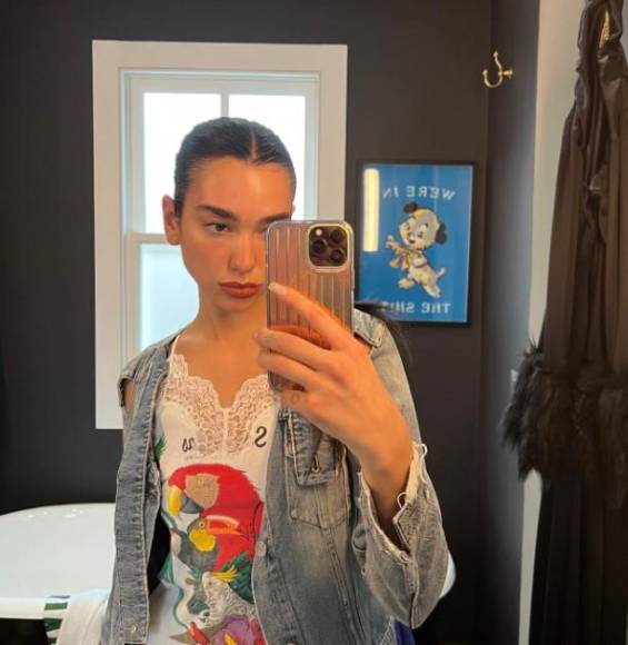 Los datos que no sabías de Dua Lipa, la exitosa cantante y modelo que cumple 27 años