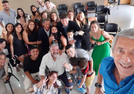 Entre sonrisas y familiares, así fue la boda de Pedro Troglio y Alejandra Alonso (Fotos)