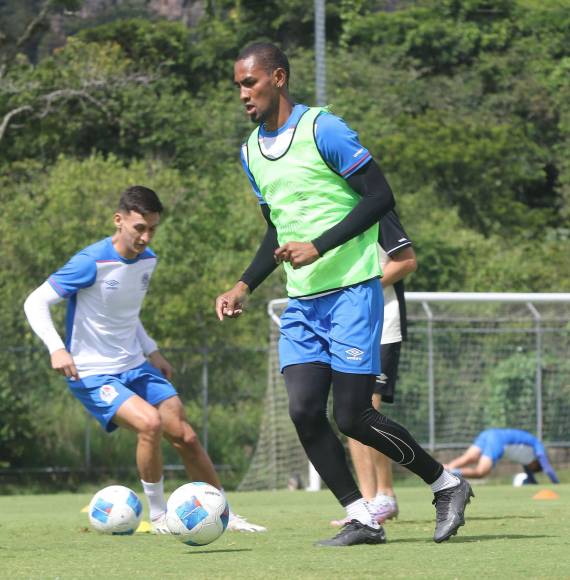 Olimpia afinó detalles para juego ante Antigua ¿Jugará Yustin Arboleda?