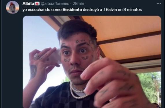 Destrozan con memes a J Balvin tras sesión musical de Residente