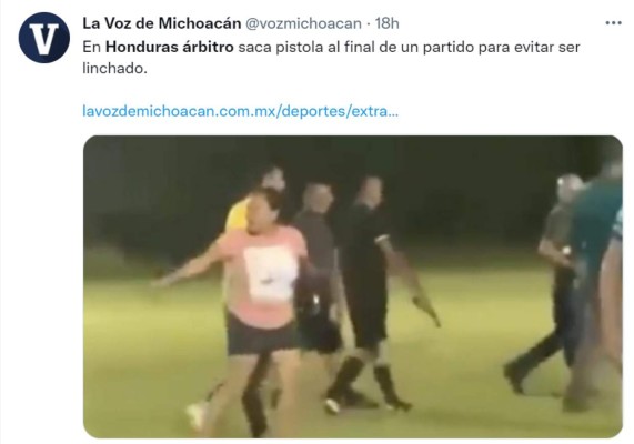 Árbitro que sacó una pistola durante partido en Copán genera revuelo a nivel mundial (Fotos)