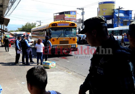 Destrozos y rastros de sangre: Escena del crimen de conductor en el Zonal Belén