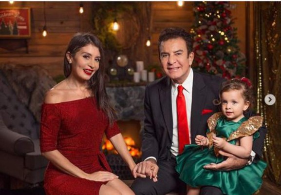 FOTOS: Así pasaron la Navidad presentadoras, políticos y cantantes hondureños