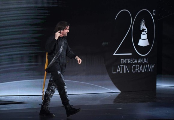 FOTOS: Los 10 momentos más memorables de los Latin Grammys