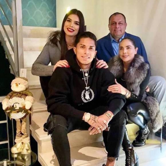 María Hernández, mamá del futbolista Carlos Salcedo que lo acusó de matar a su hermana