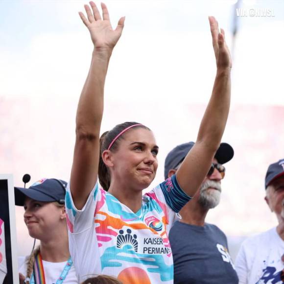 Alex Morgan, una de las mejores jugadoras del fútbol femenil, se retira: Así fue su despedida