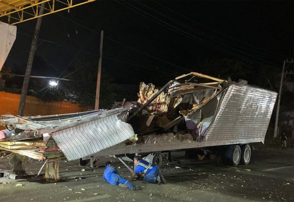 Esto es lo que sabe sobre el trágico accidente en el que murieron 55 migrantes en México