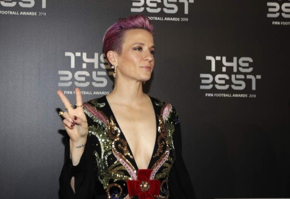 El sensual vestido de la polémica Rapinoe en la gala The Best