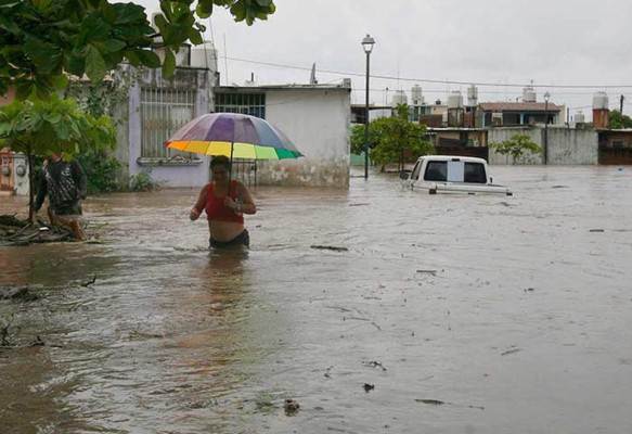 Lluvias se ensañan en Centroamérica dejando destrucción y muerte  