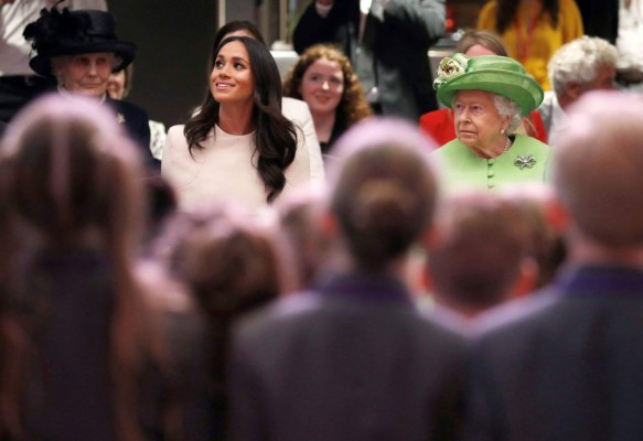 FOTOS: Así vistió Meghan Markle, duquesa de Sussex, en su tercera aparición junto a la reina Isabel II