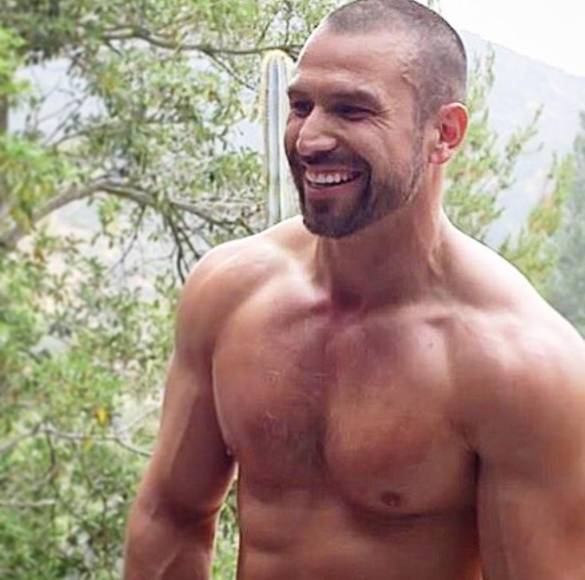 Estas son las fotos más sexis de Rafael Amaya a sus 45 años