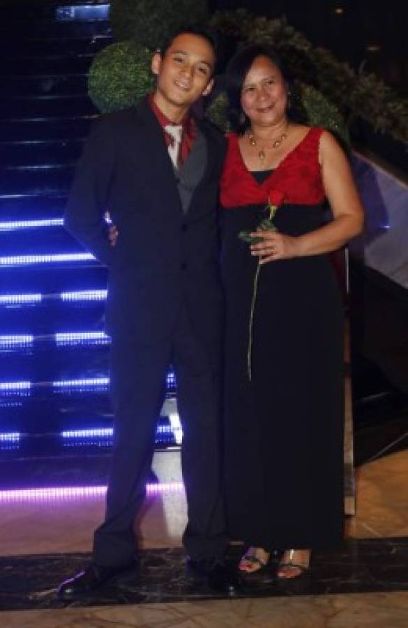 Prom generación 2019 de CEAD Christian School, una noche para recordar