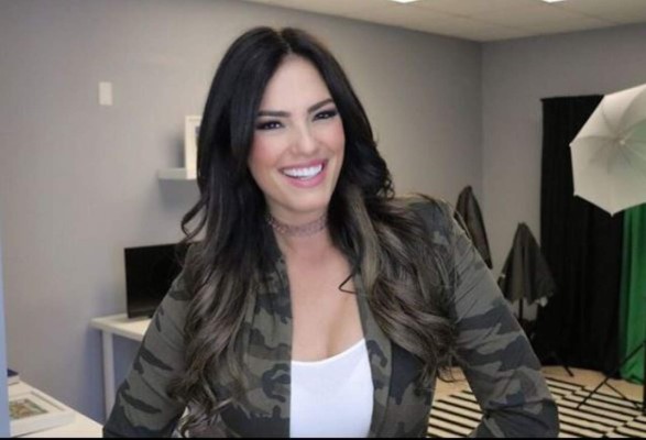 FOTOS: ¡Como dos gotas de agua! Así de bella es la hermana de la actriz venezolana Gaby Espino